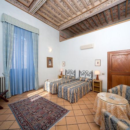 Hotel Palazzo Dragoni à Spolète Extérieur photo